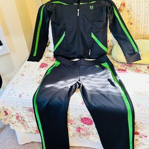 Gorgeous  two pieces set Black and Green Tracksuit